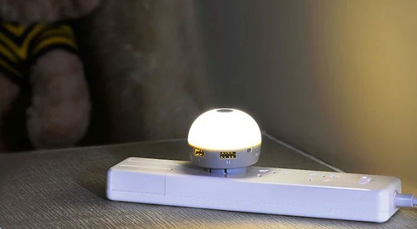 شارژر دیواری و چراغ خواب هوکو Hoco Mini Night Light Smart Wall Charger
